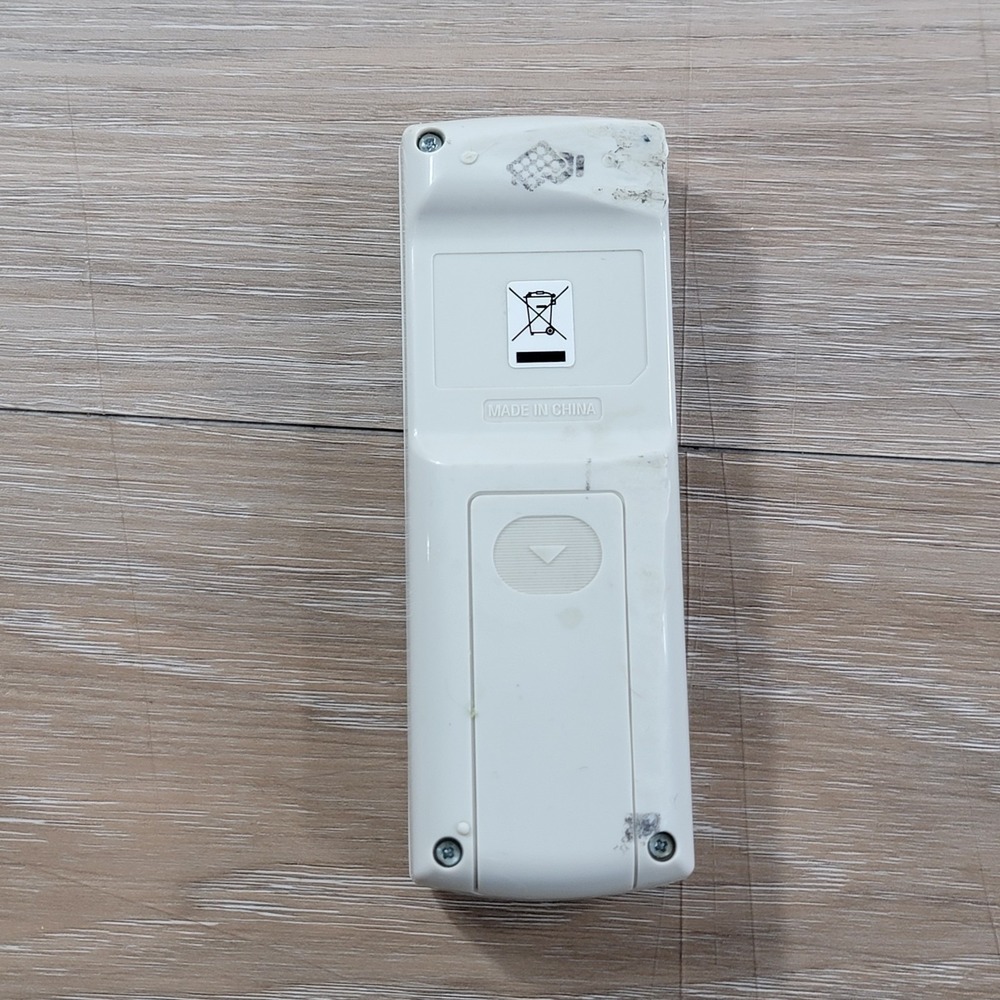 Genuine NEC RD-437E Projector Remote Control - OEM -Tested - Picture 2 of 4